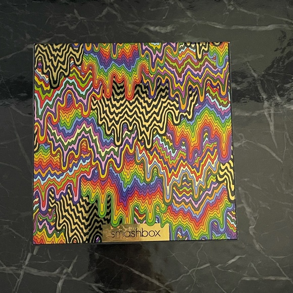 Smashbox holidaze pallet - Picture 3 of 11